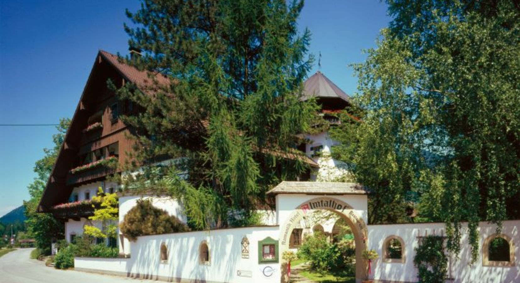 Photo of Hotel Almtalhof