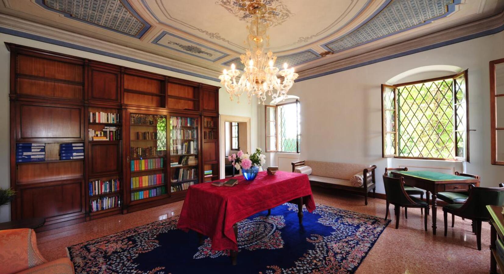 Drawing room