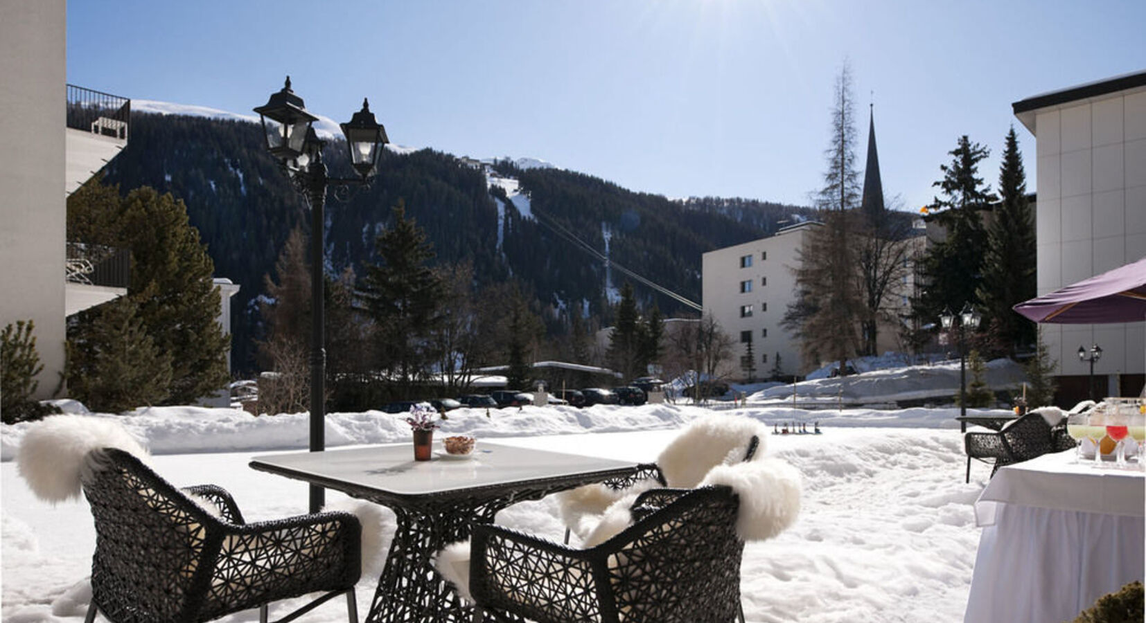 Al Fresco Dining