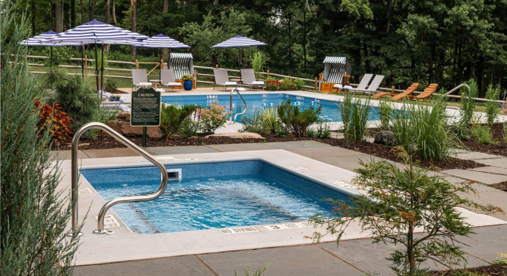 Pool and hot tub