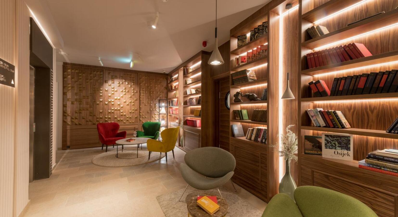 Hotel library 