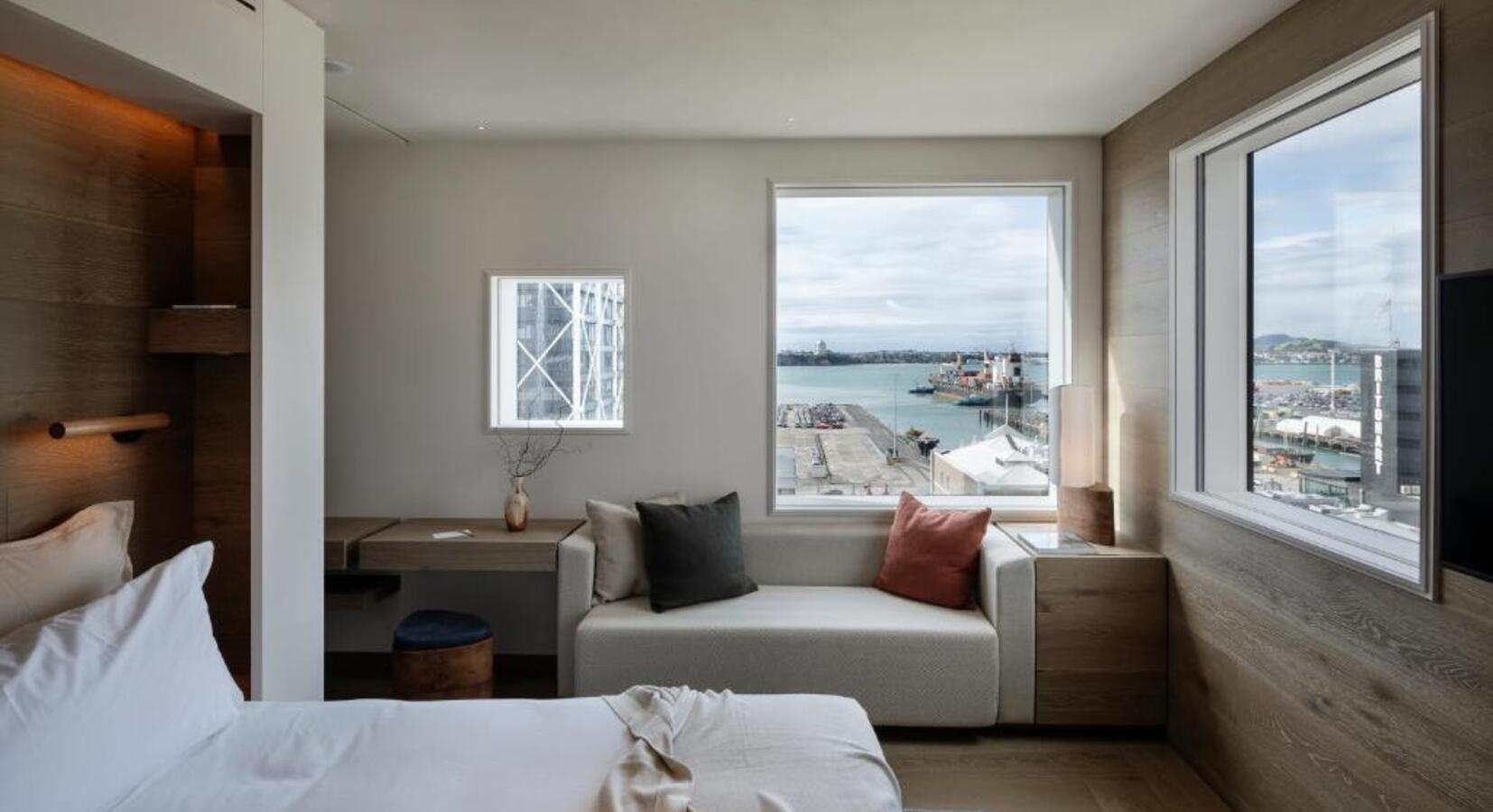 Guestroom with View