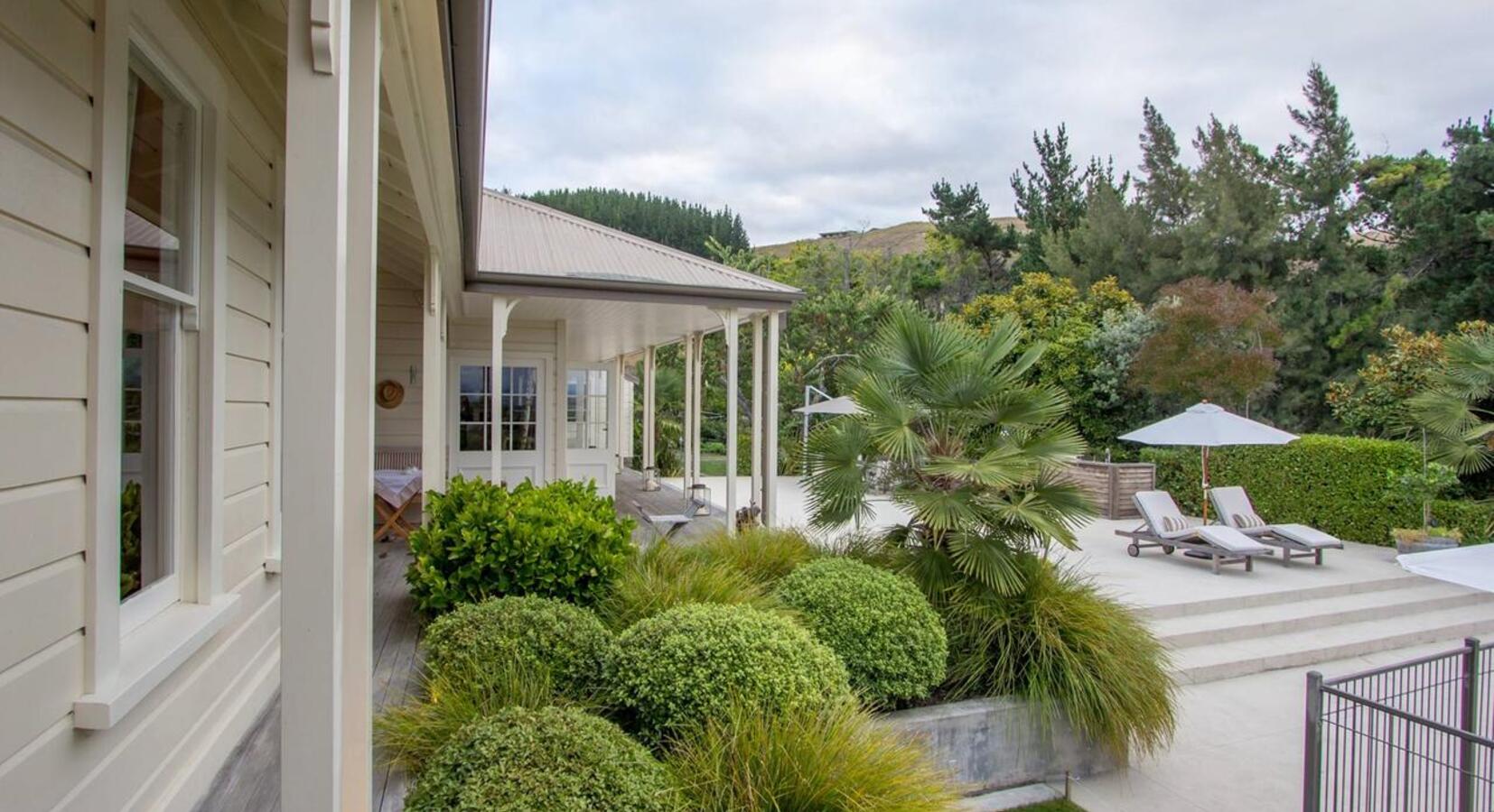 Hotel sit-out terrace