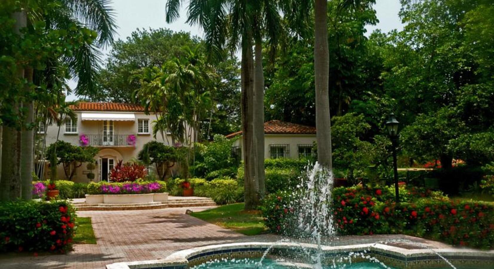 Gardens and fountain