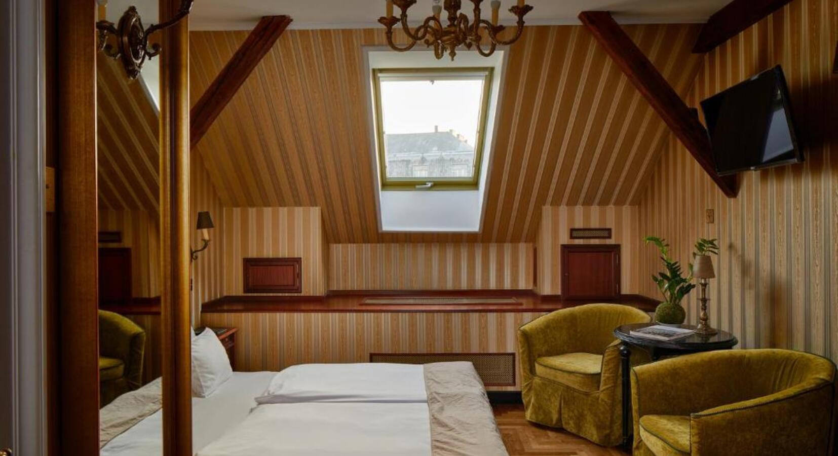 Double Attic Room