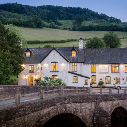 The 7 Best Pubs with Rooms in Wales