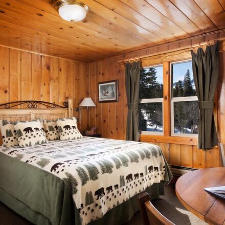 Tamarack Lodge