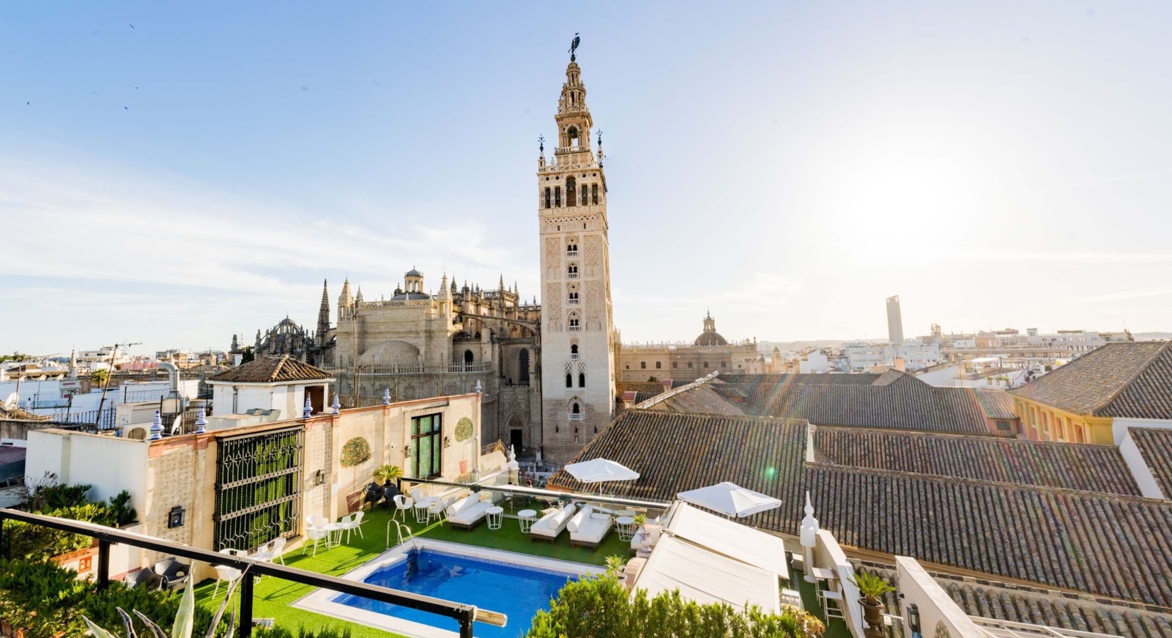 Roof Terrace with pool