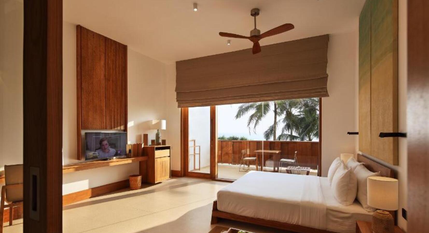 Double Bedroom with Balcony