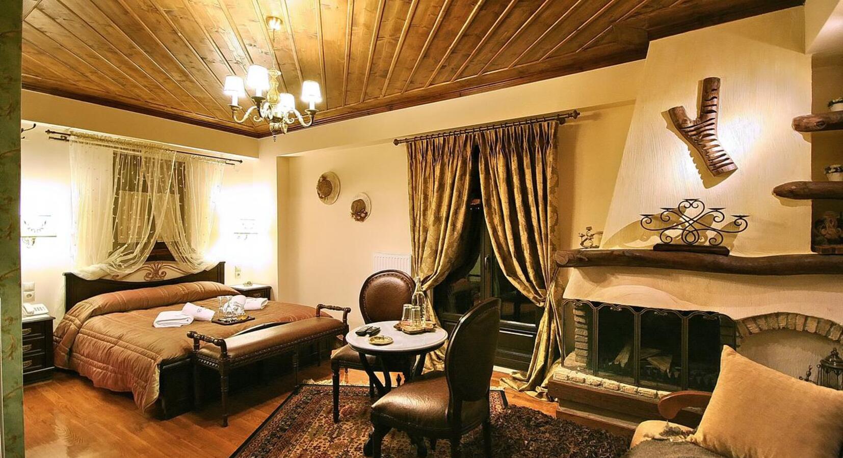 Double room with fireplace 