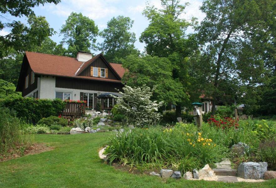 Swiss Woods Bed and Breakfast