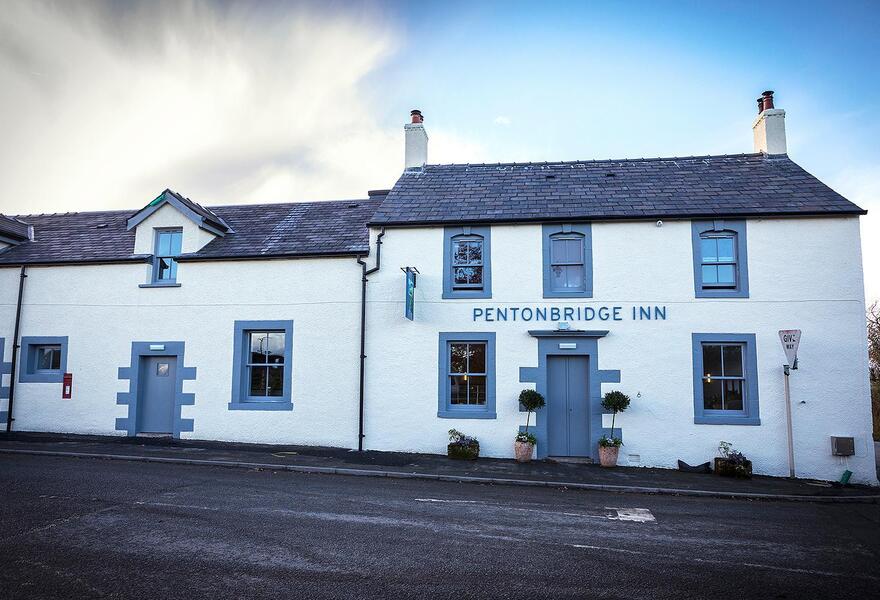 Pentonbridge Inn