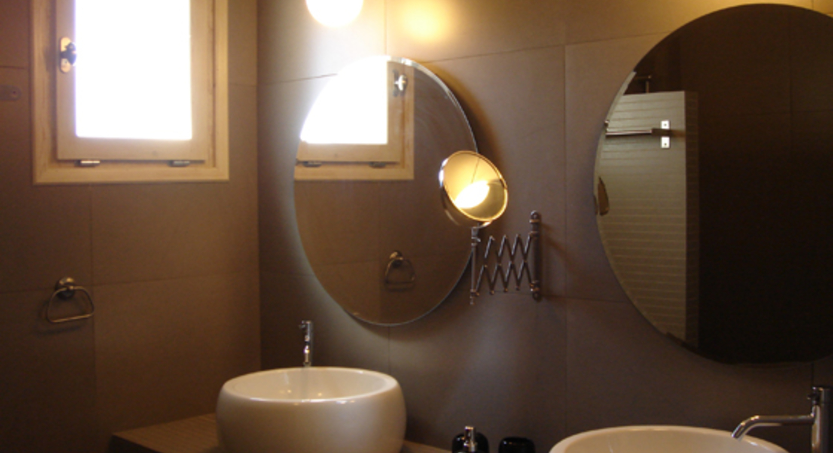 Superior Double Room Bathroom