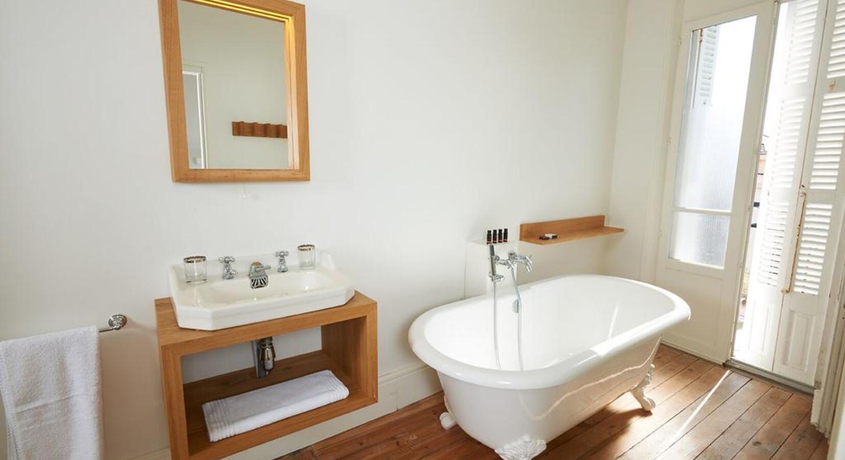 En Suite Bathroom