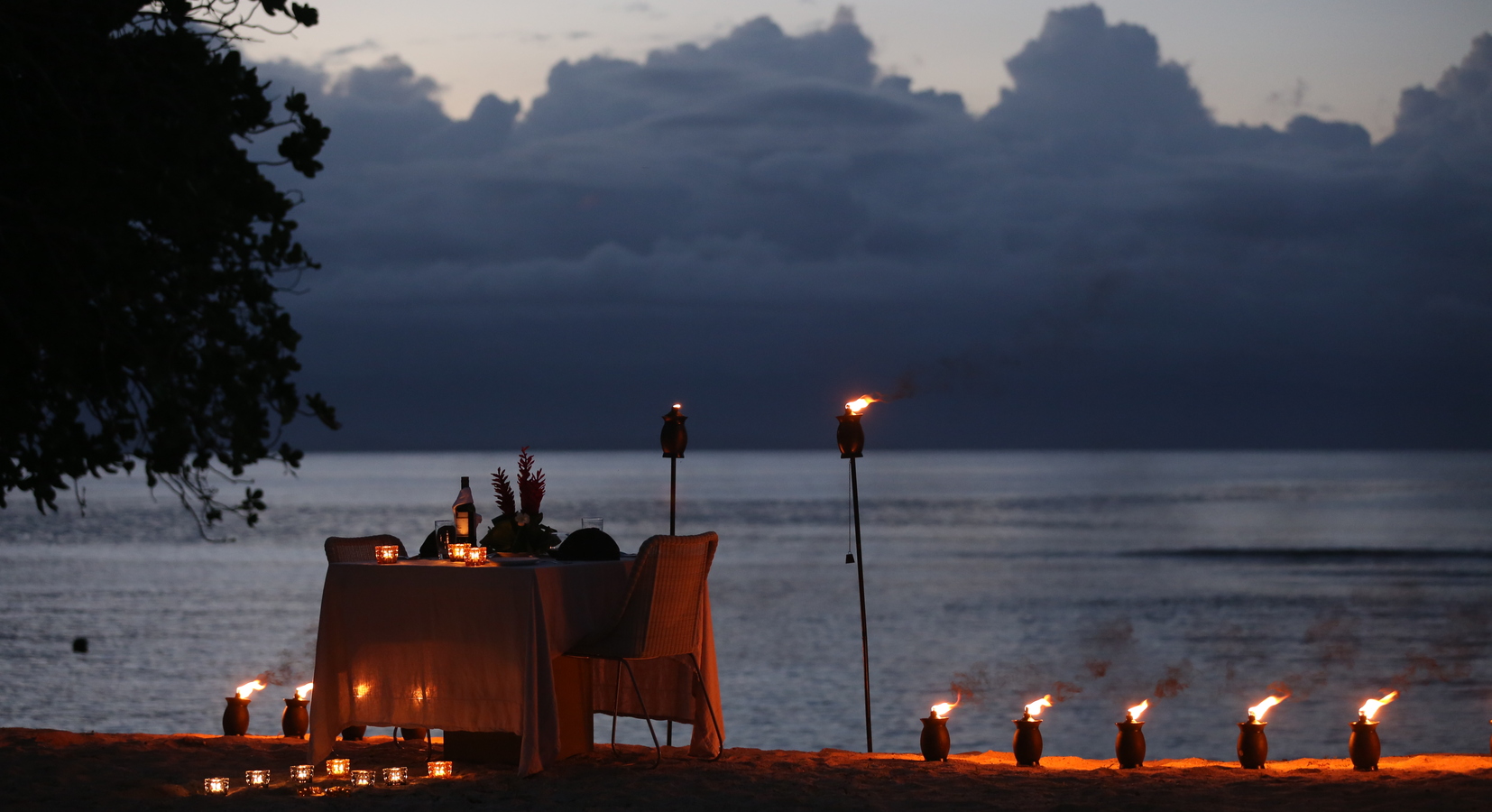 Romantic Beach Dinners