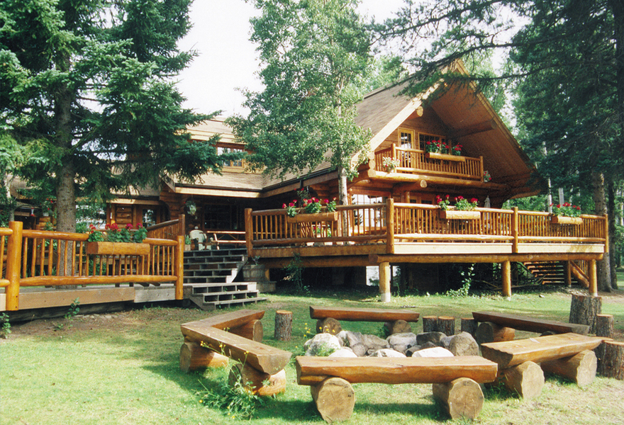 Ten-ee-ah Lodge