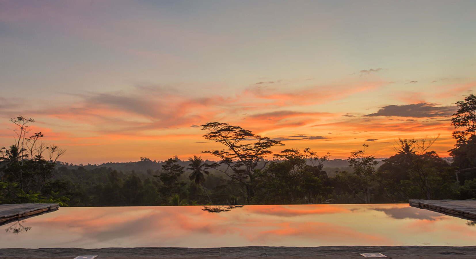 Infinity pool