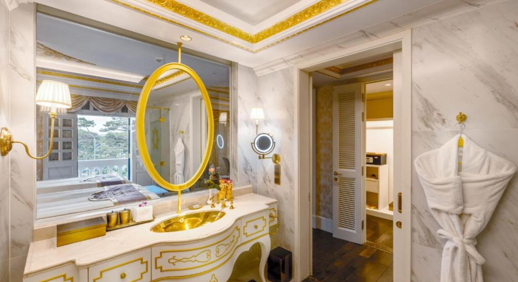 Opulent Bathroom 