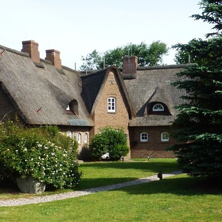 Hotel exterior and gardens