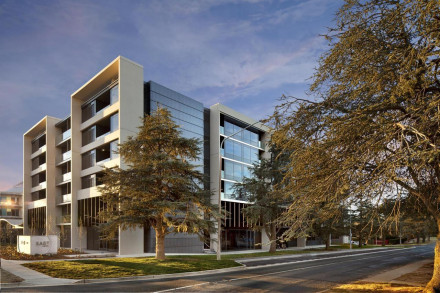 East Hotel & Apartments Canberra