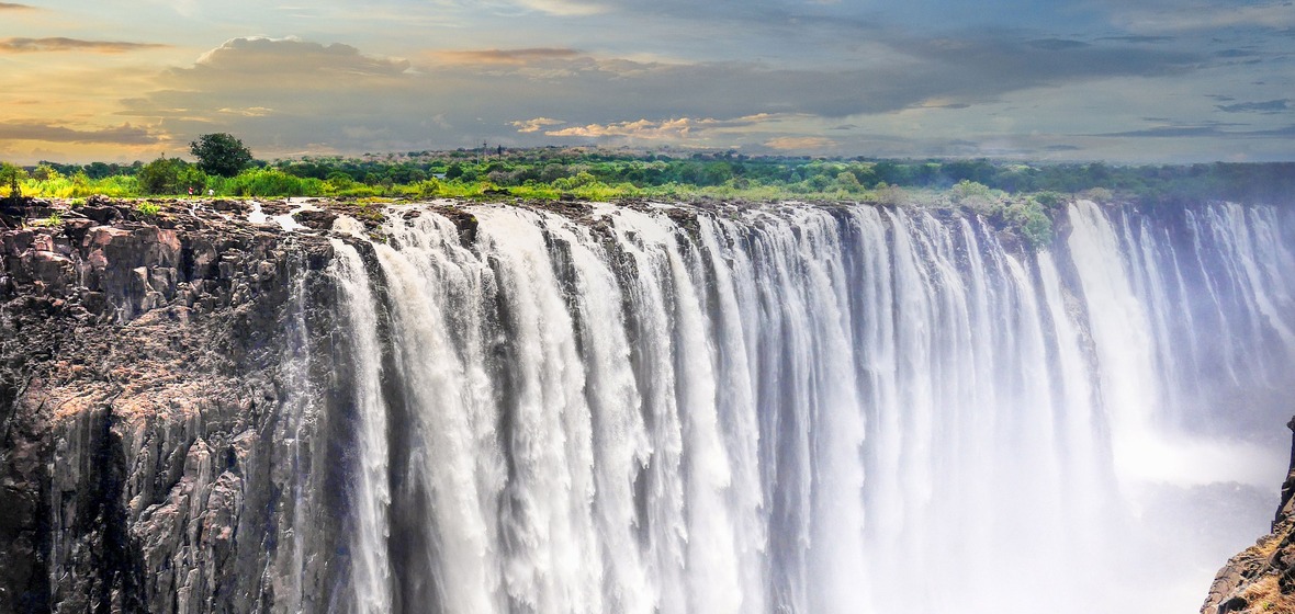 Photo of Victoria Falls