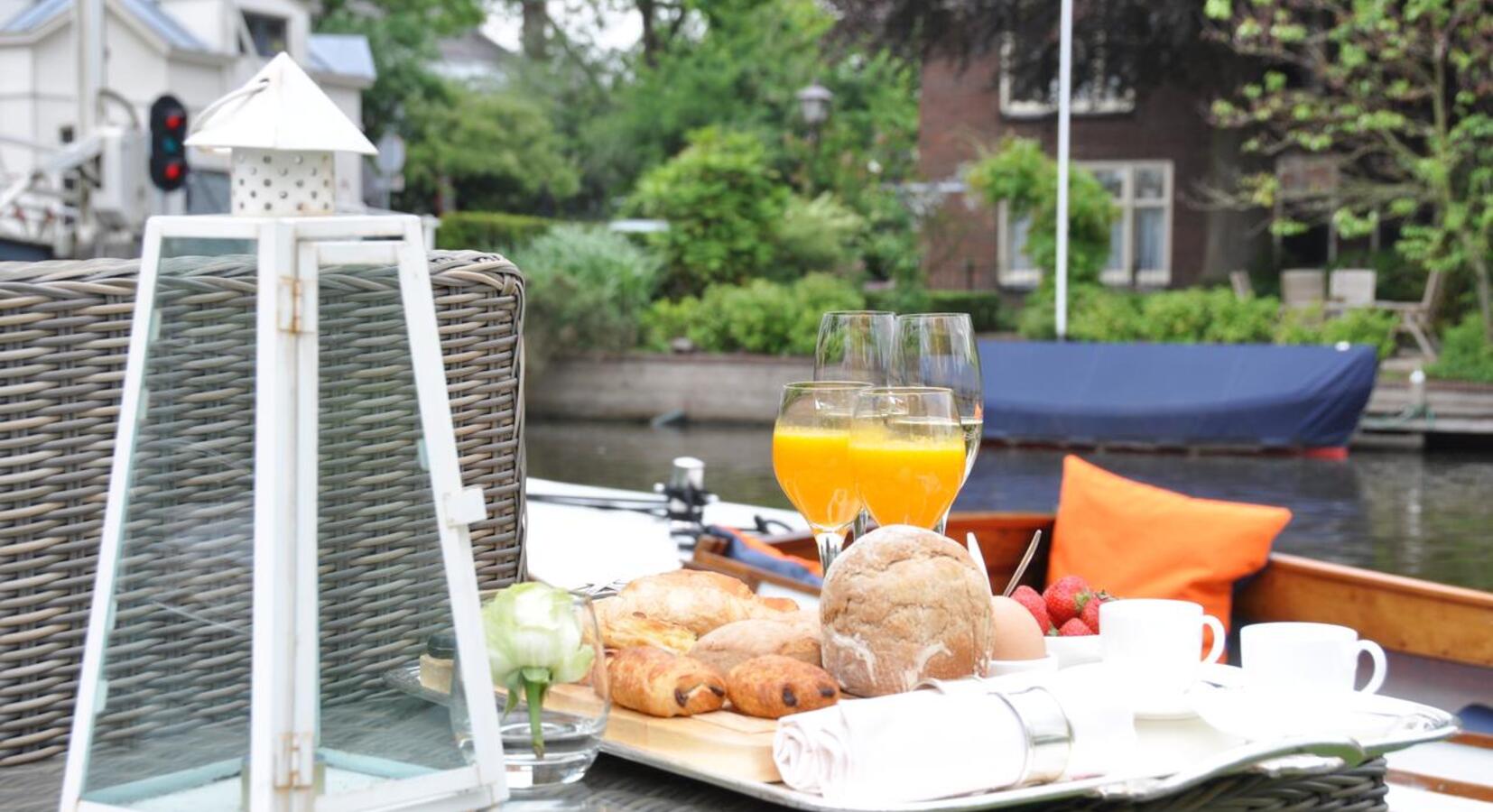 Terrace dining