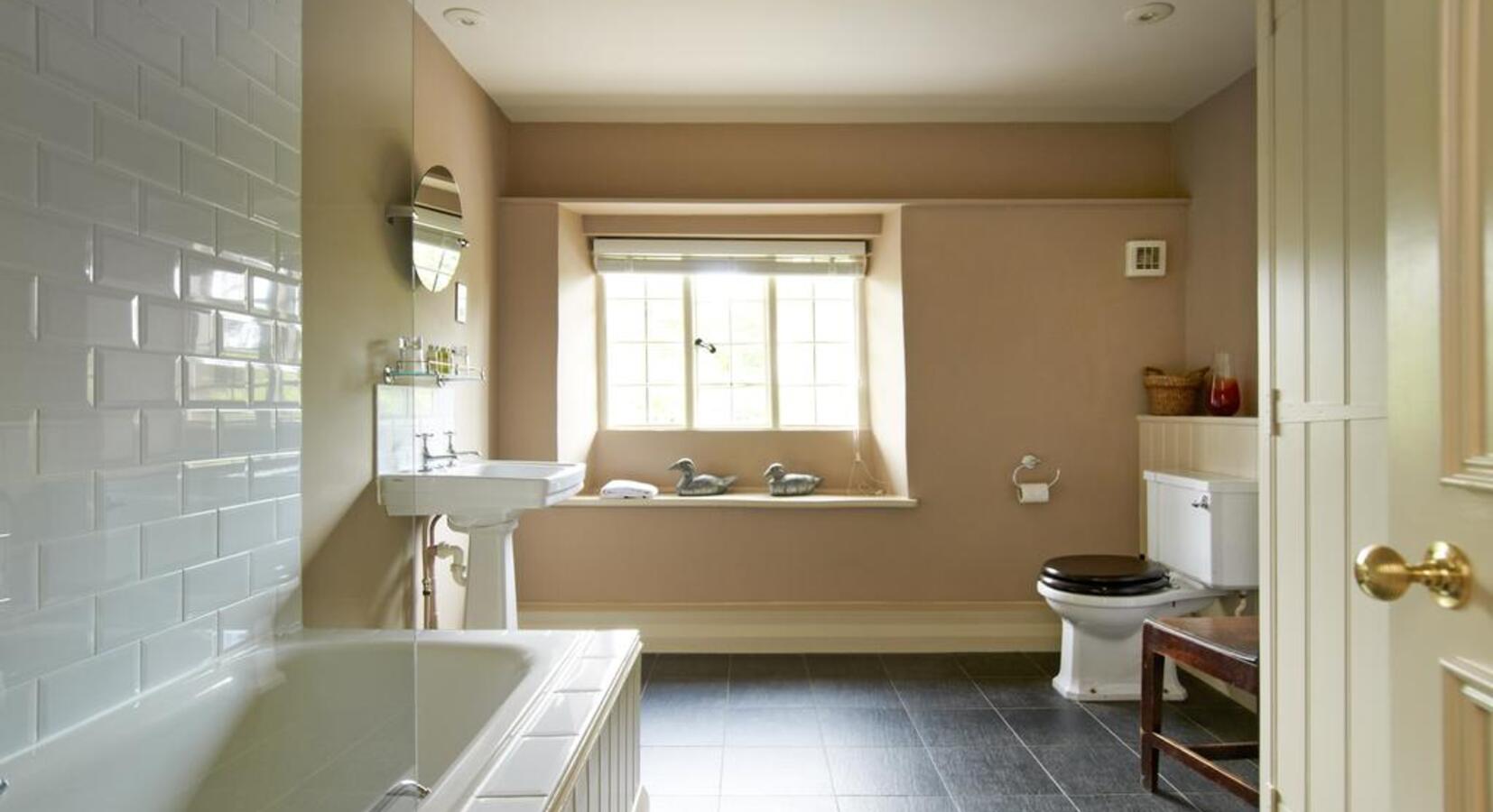 En suite bathroom