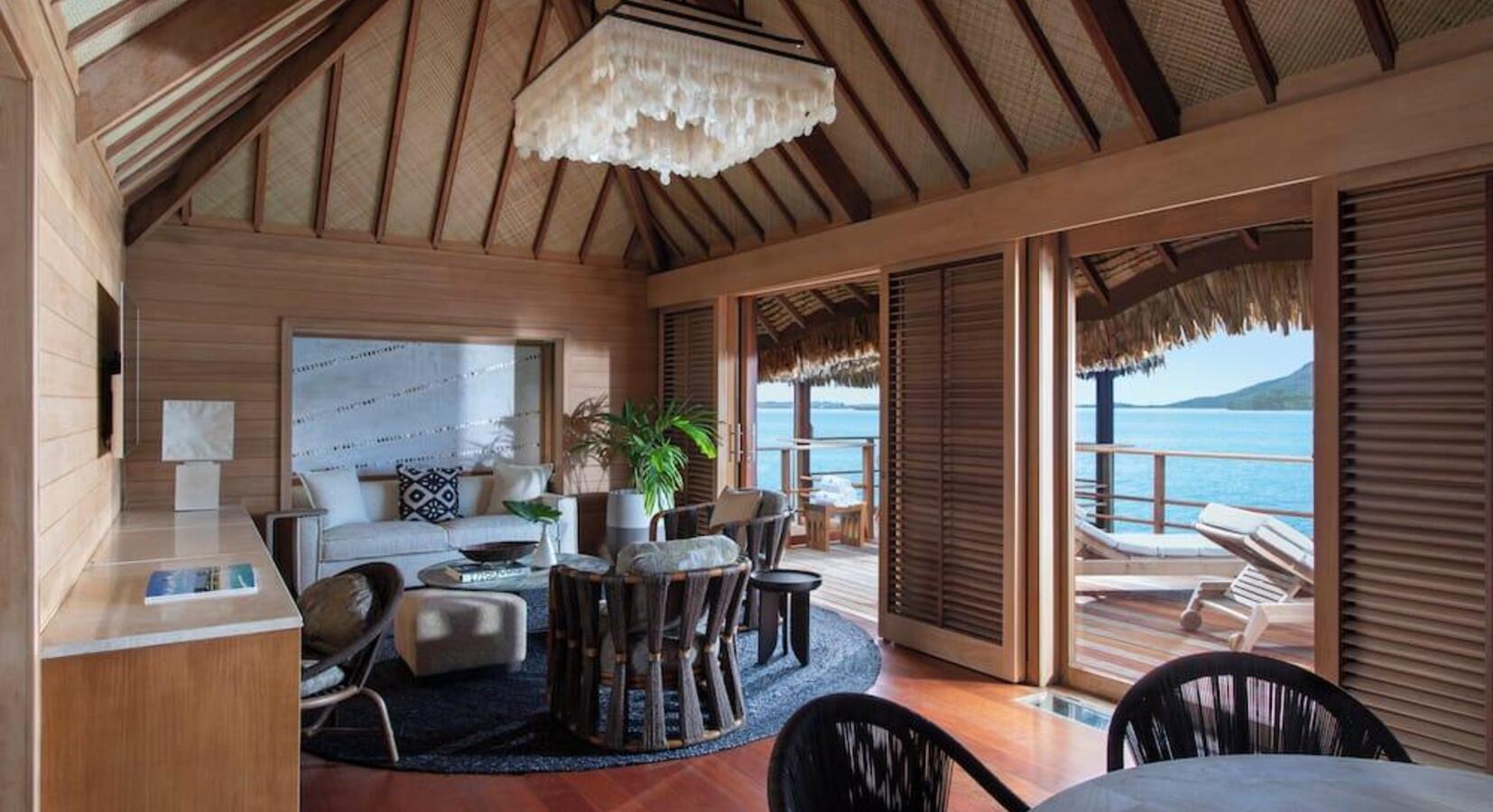 Overwater Bungalow Suite - Sitting Room