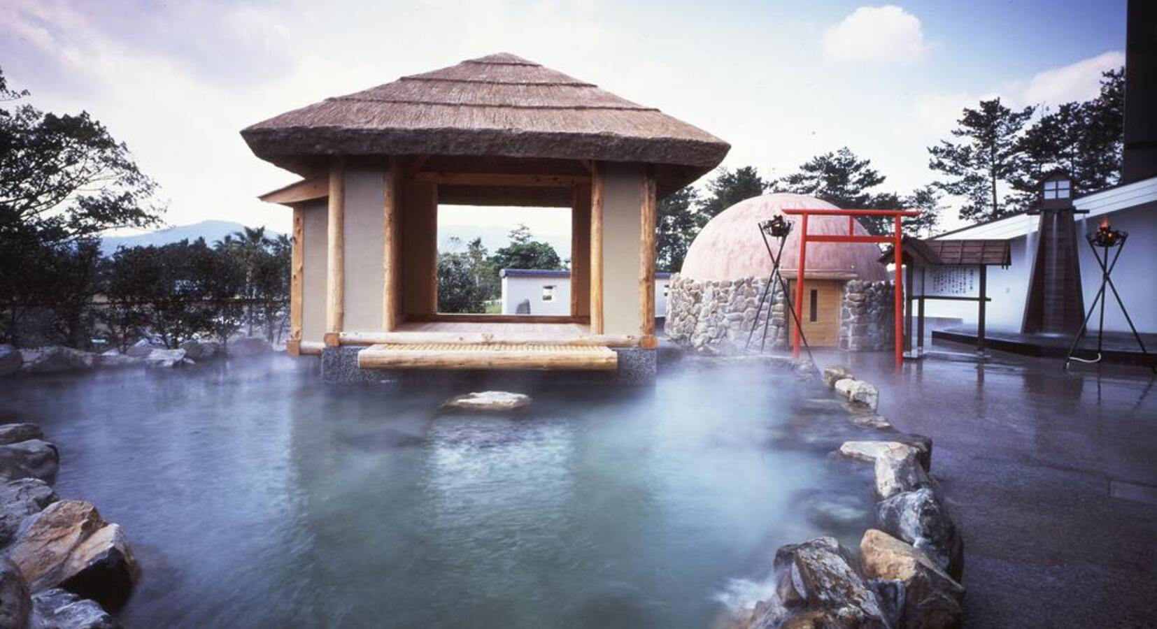 Outdoor Bath