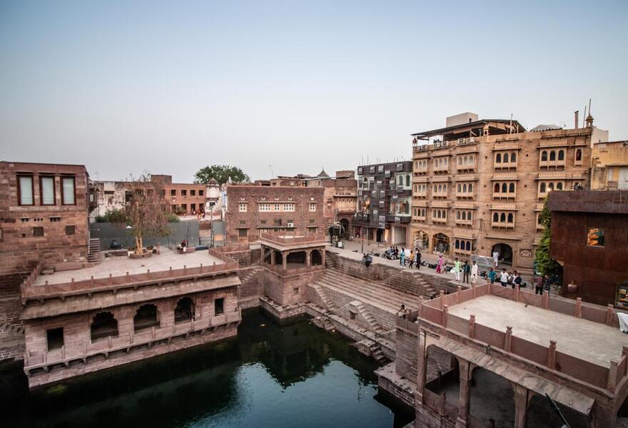 Stepwell House