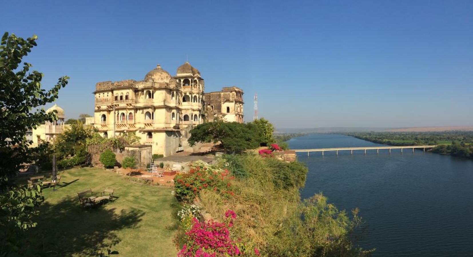 Photo of Bhainsrorgarh Fort