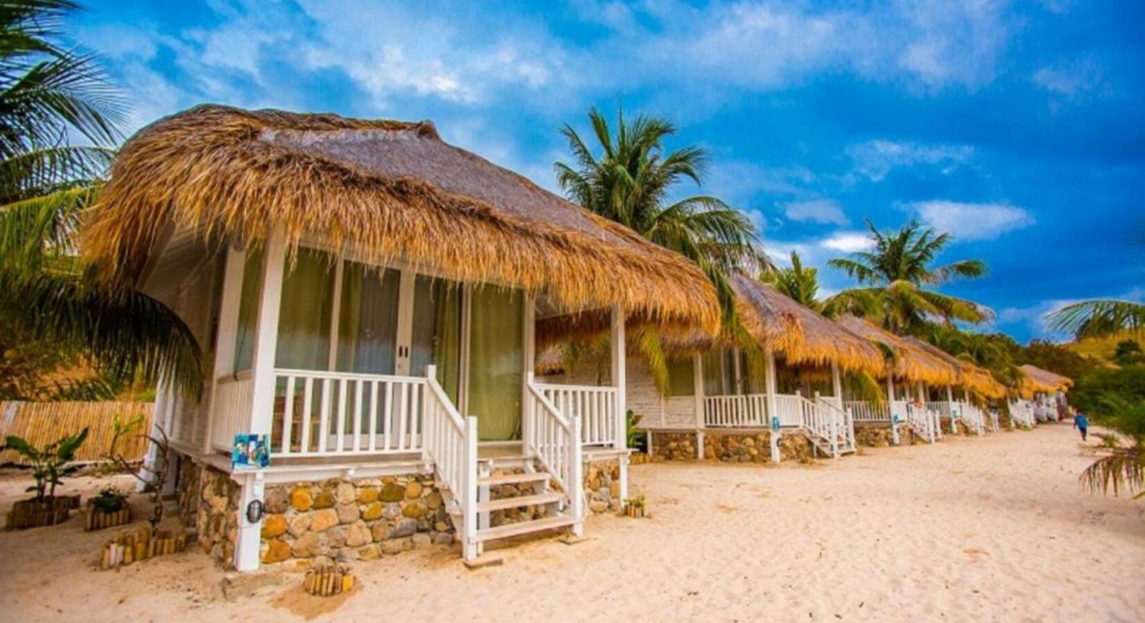 Beach Bungalows 