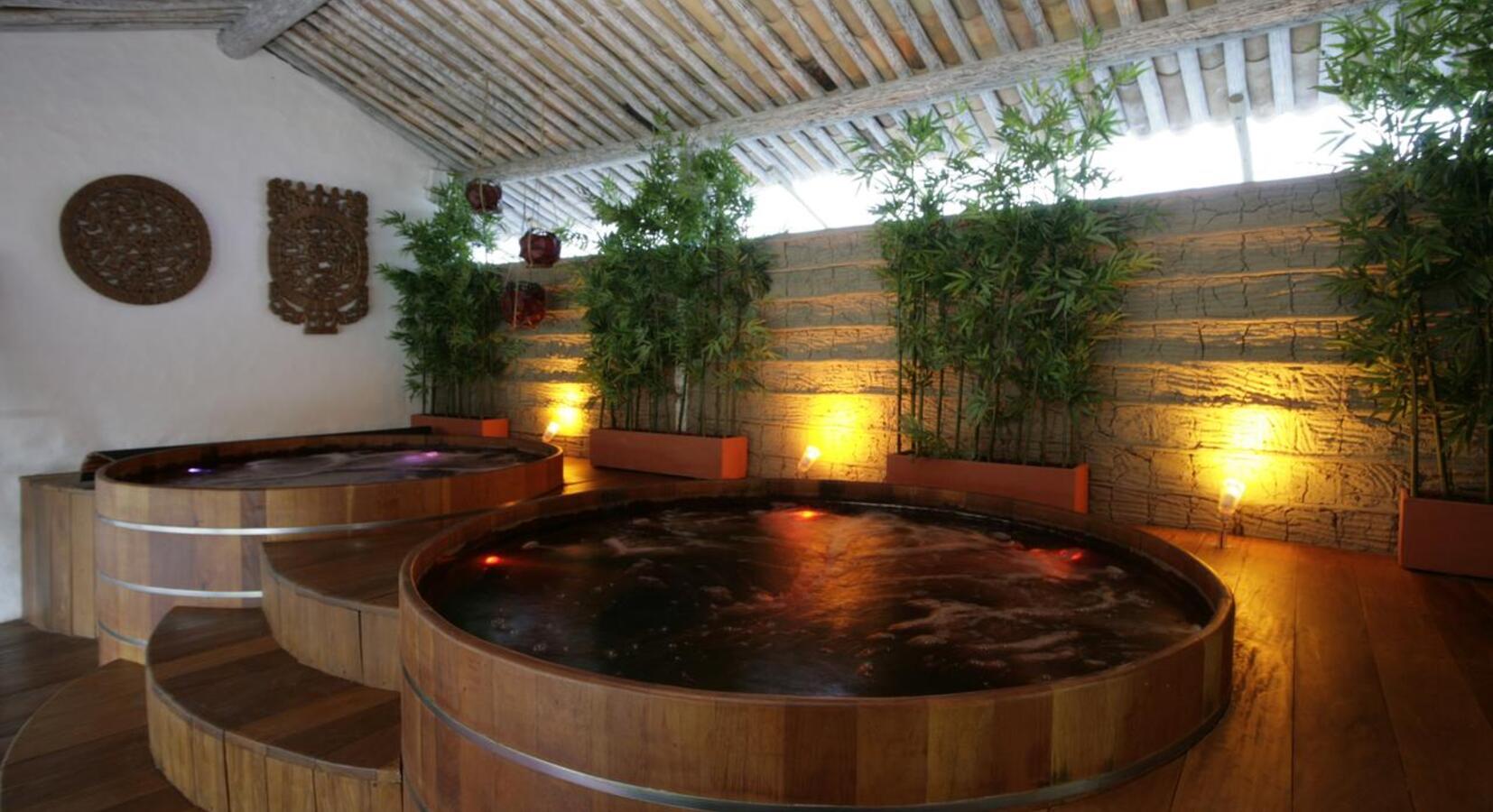 Hotel hot tubs