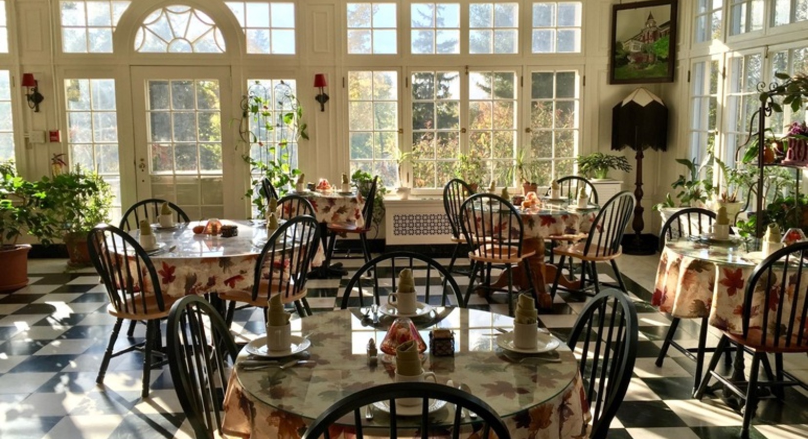 Breakfast Room