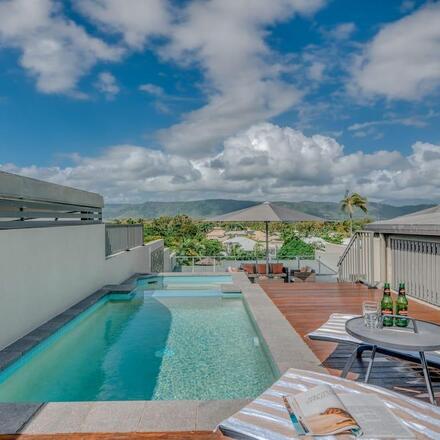 Penthouse Apartment - Pool