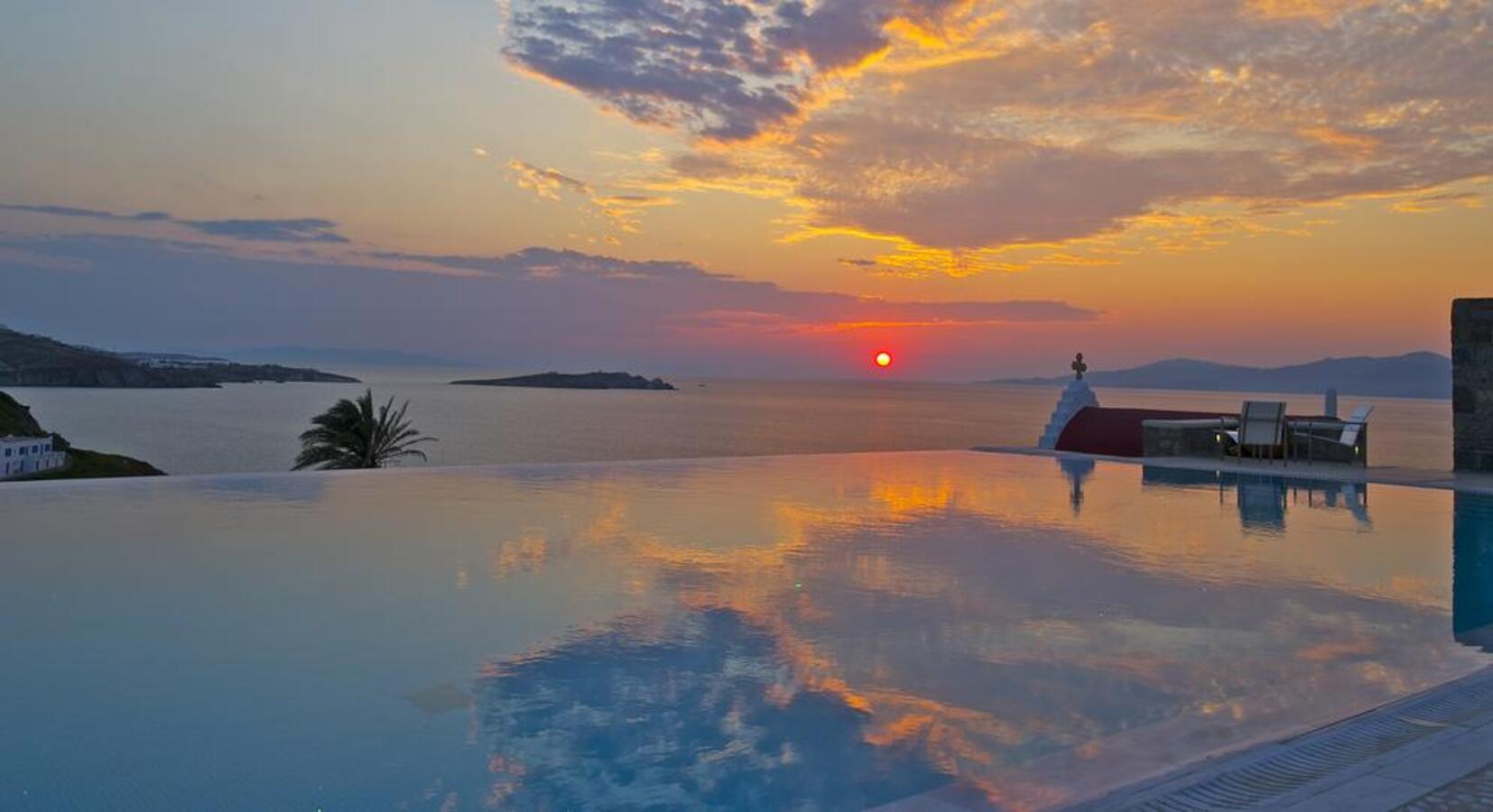 Infinity pool