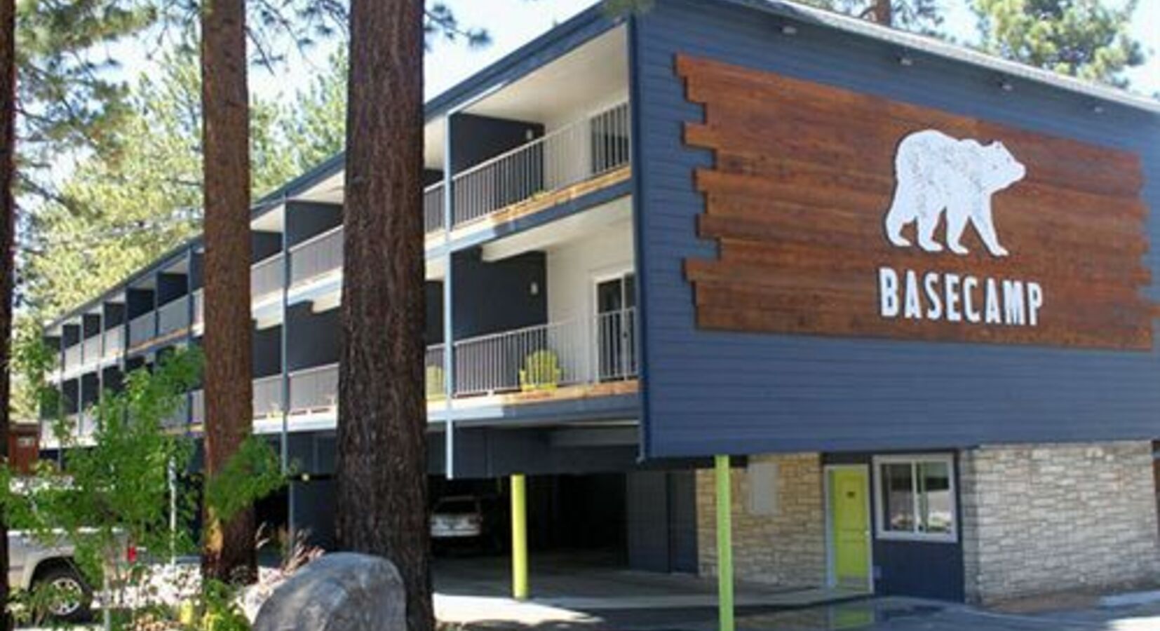 Photo of Basecamp Hotel