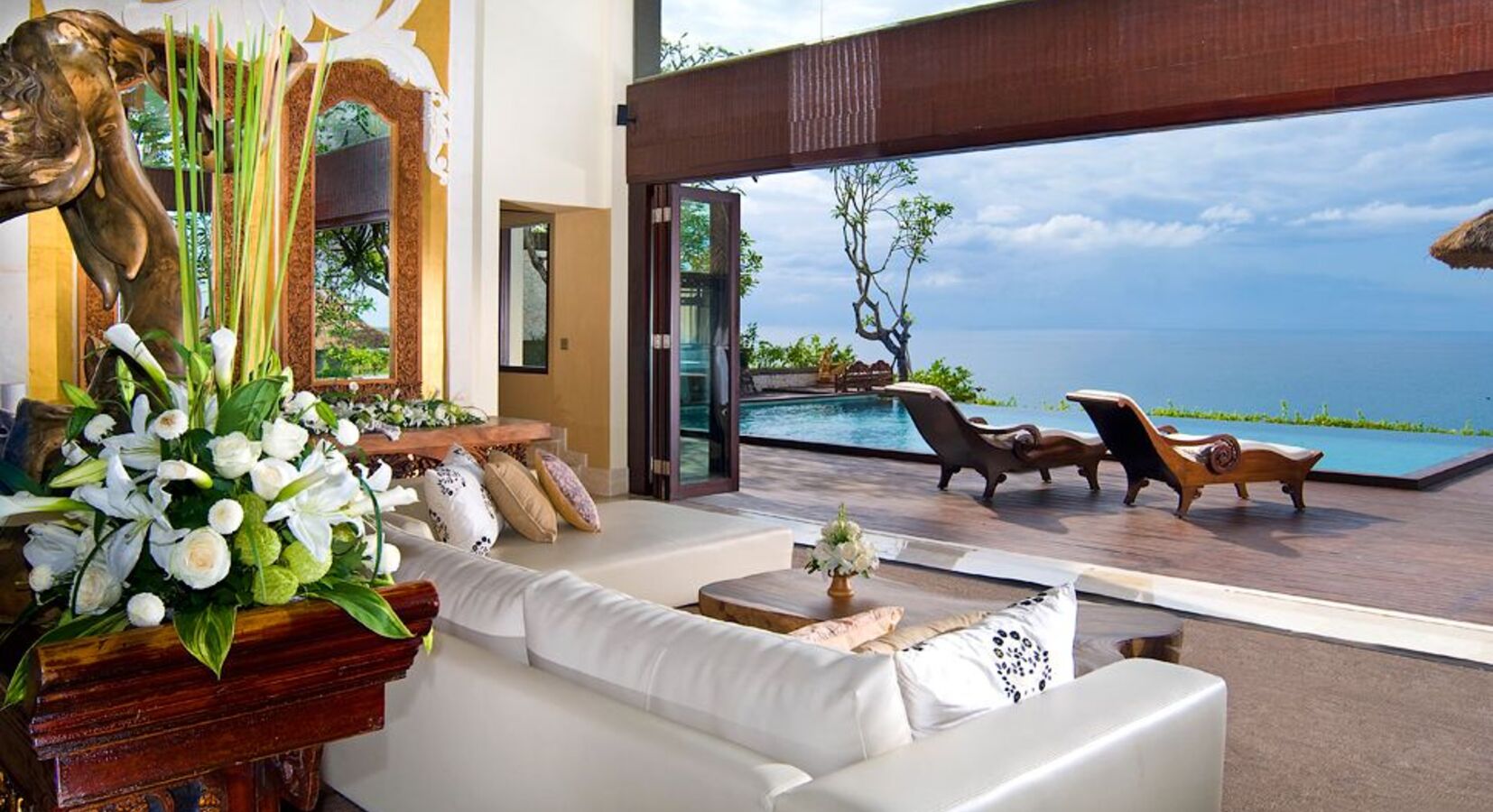 Villa Living Room