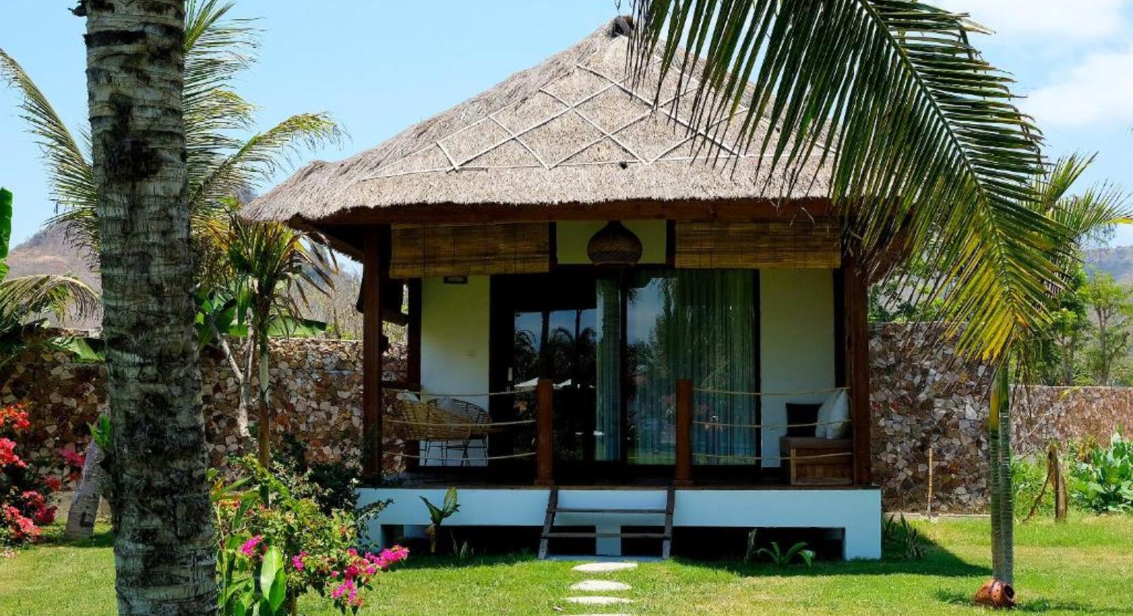 Traditional Bungalow - Exterior  