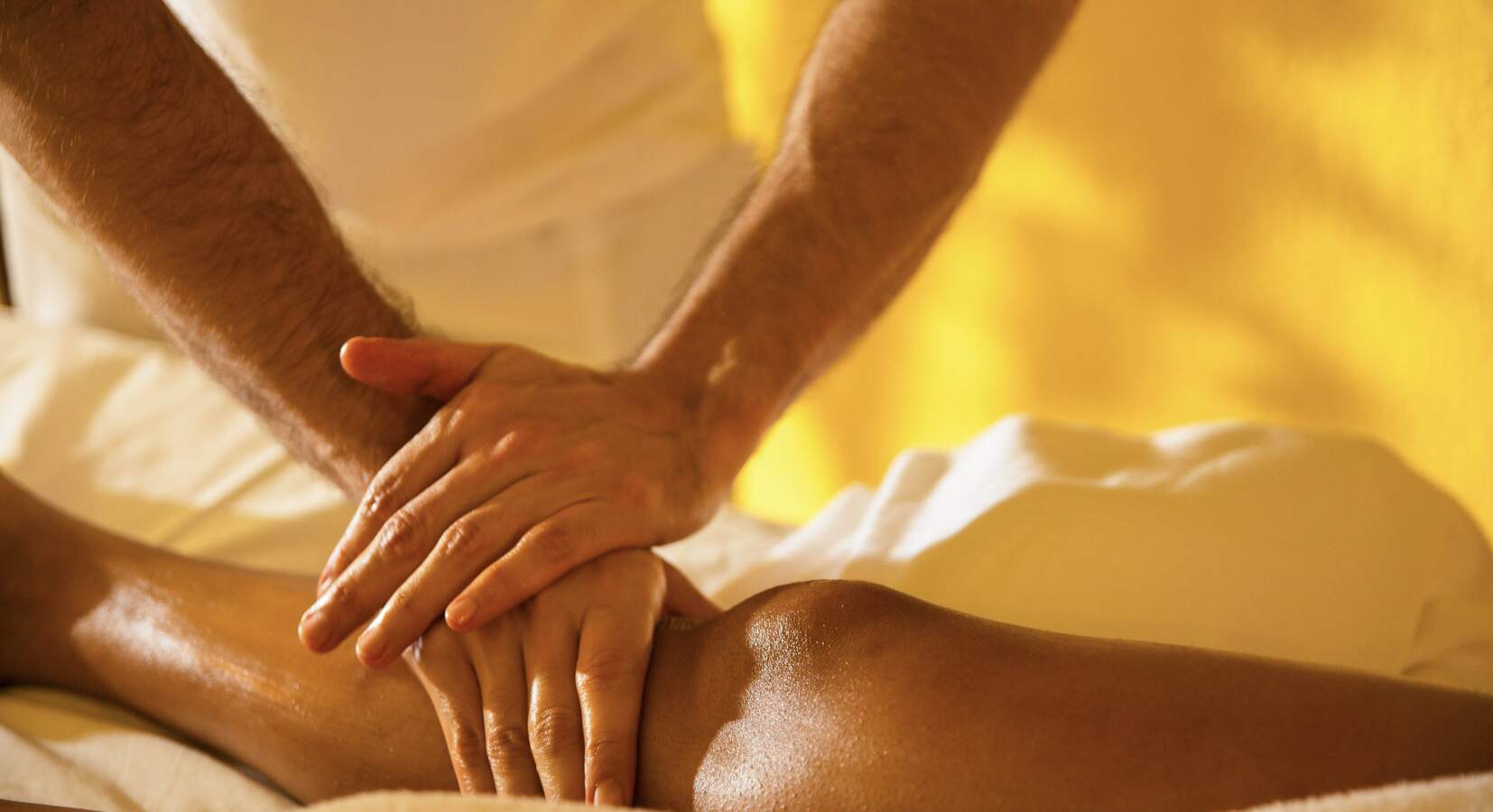 Relax with a massage at Hotel Gardenia al Lago