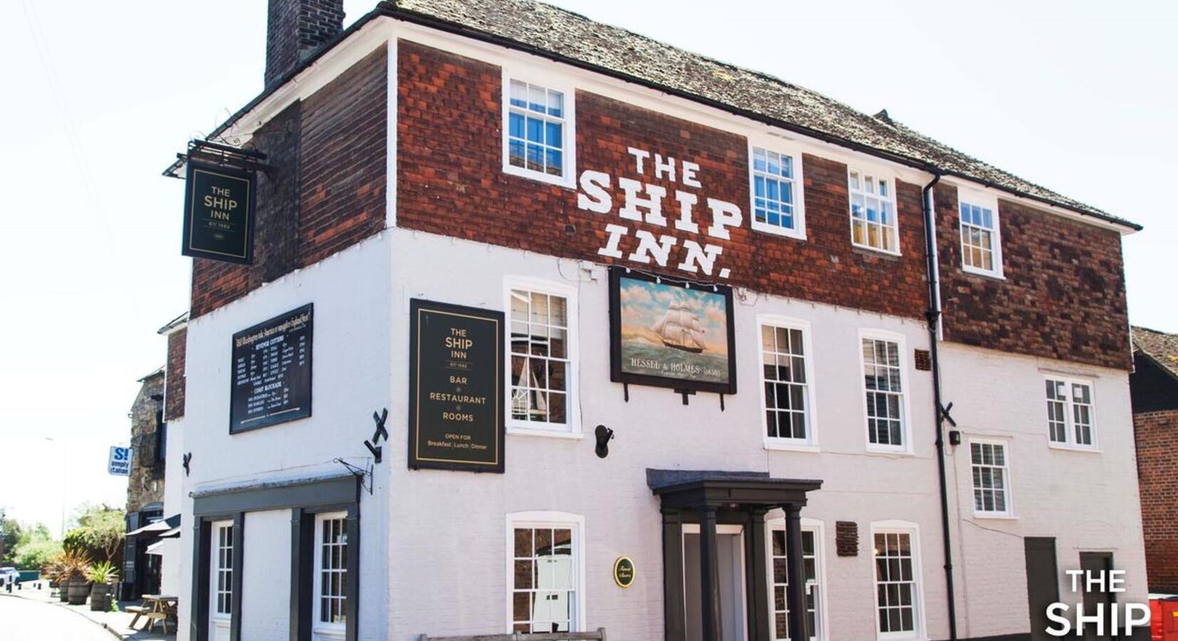 Photo de The Ship Inn, Rye  