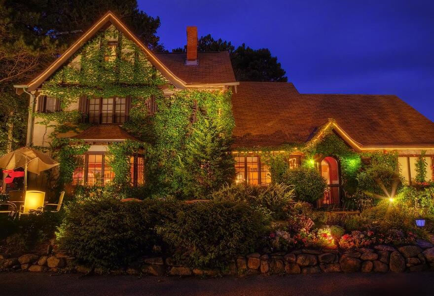 Ivy Manor Inn