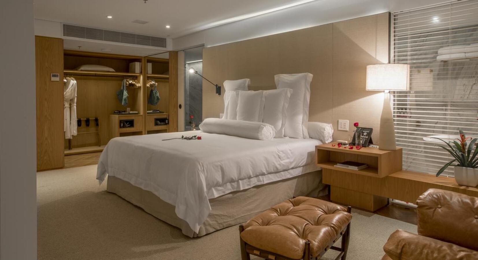 Ocean master suite