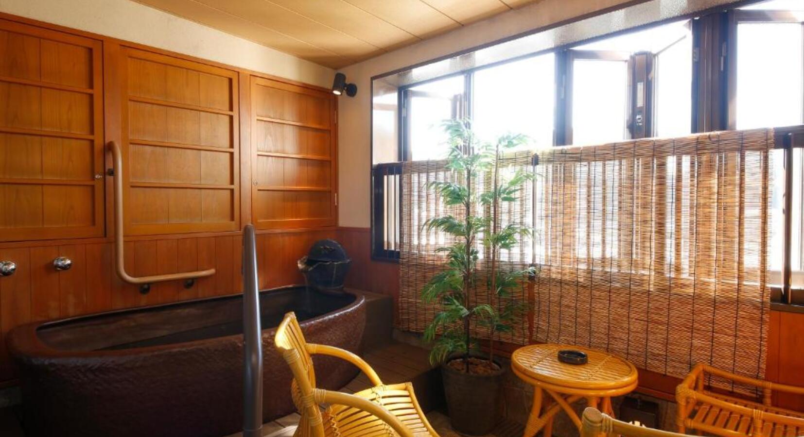 Japanese-Style Guest Room