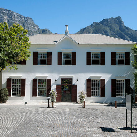 Vineyard Hotel