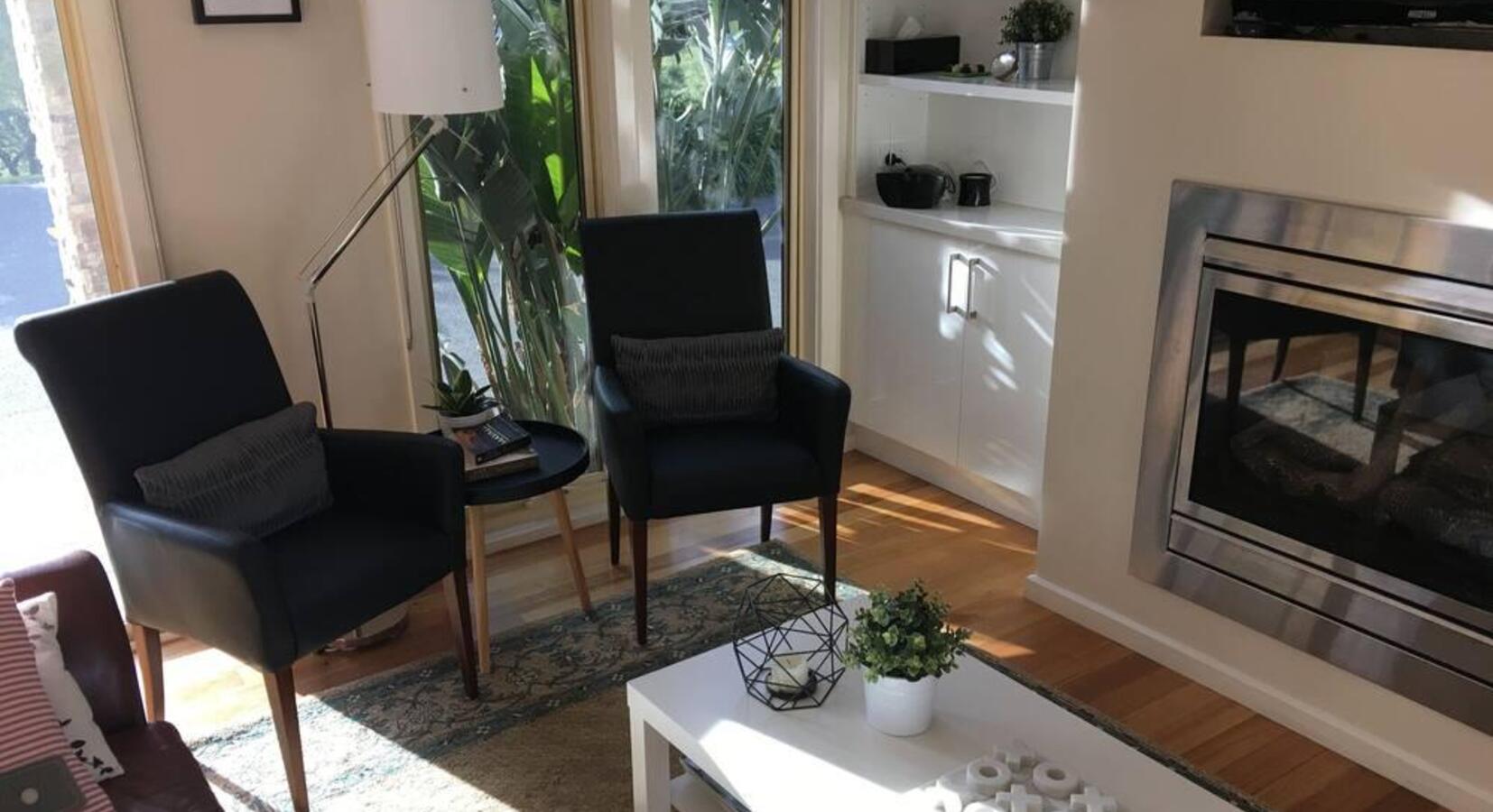 Cottage Sitting Room 