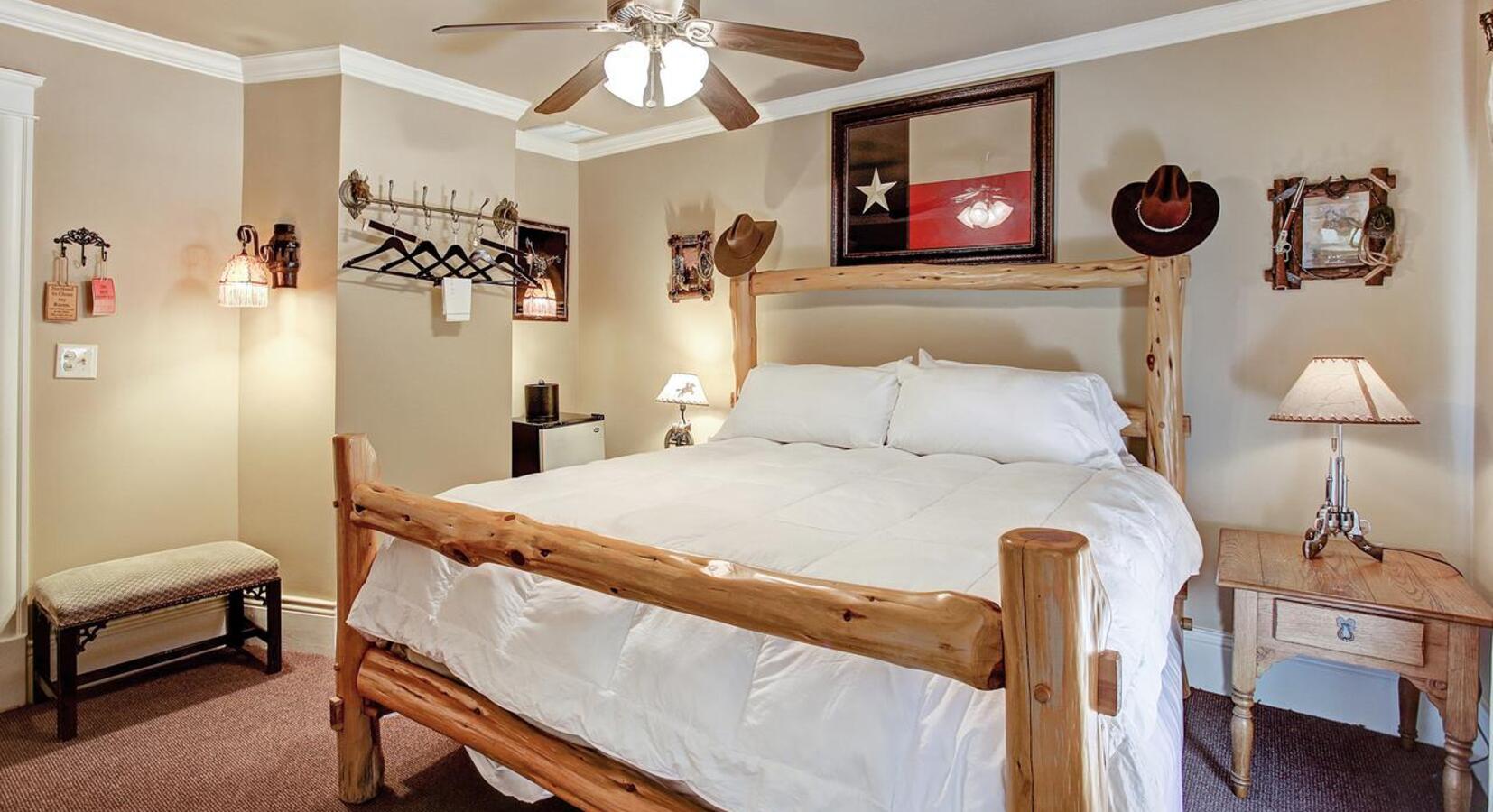 Western themed room 