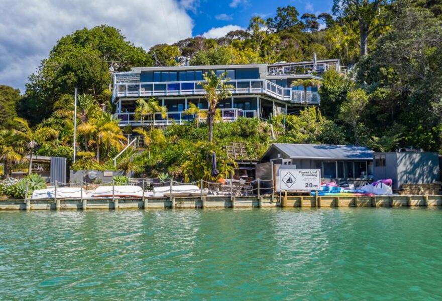 Kawau Lodge