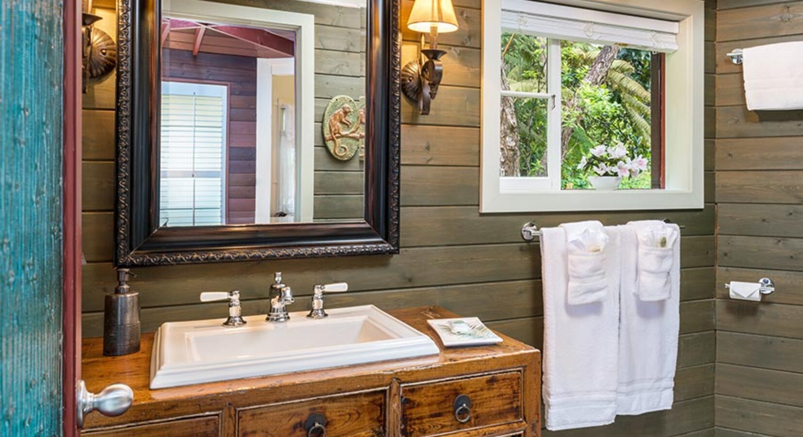 Cottage bathroom