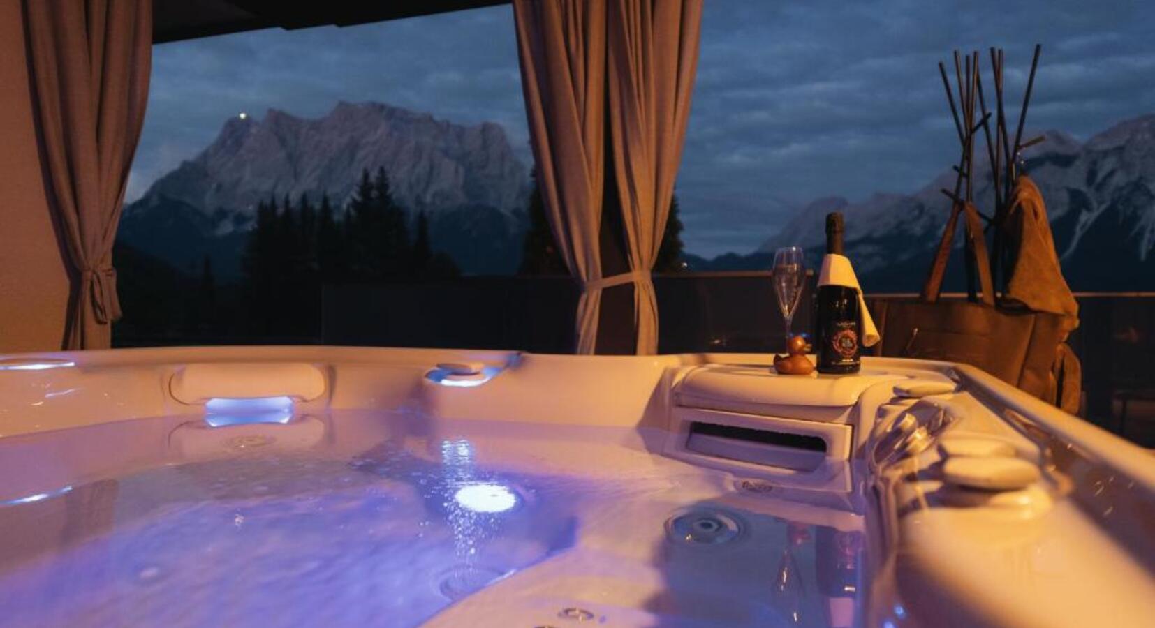 Private Hot Tub